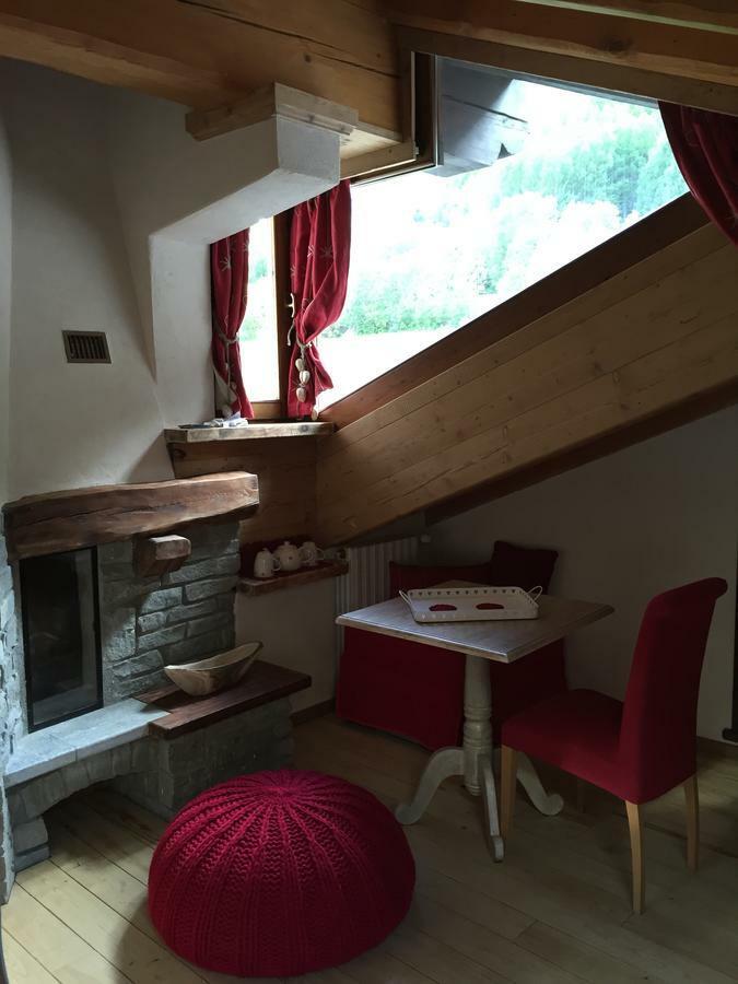 Lthorses & Dreams Bed & Breakfast La Thuile Ngoại thất bức ảnh